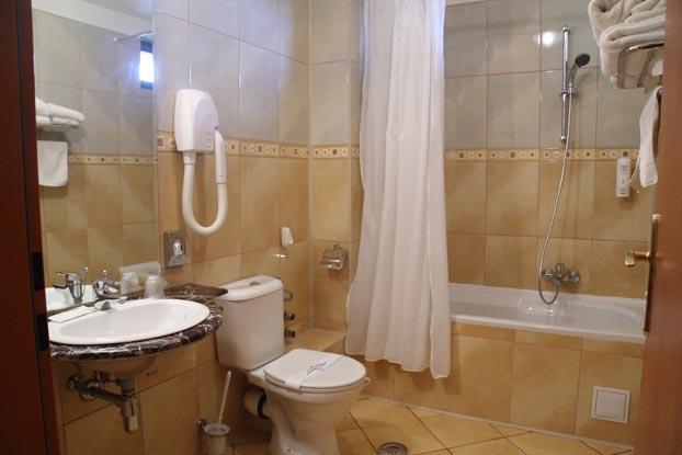 Hotel Diplomat Bucarest Habitación foto